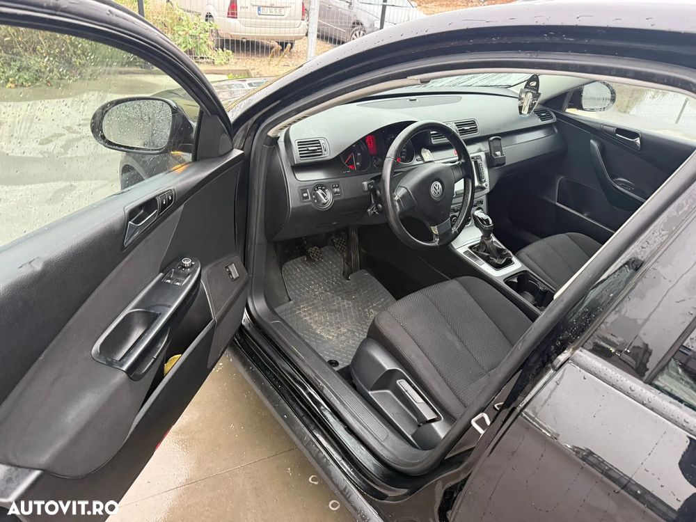 Volkswagen Passat 1.9TDI Highline - 11