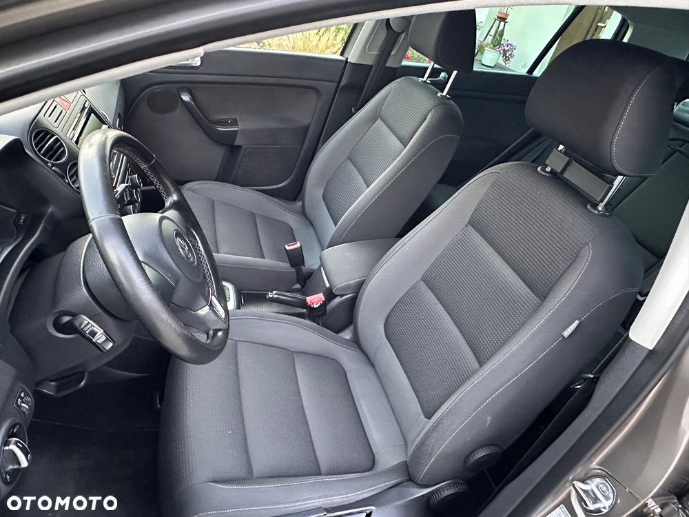 Volkswagen Golf Plus 1.6 TDI DPF DSG Team - 18