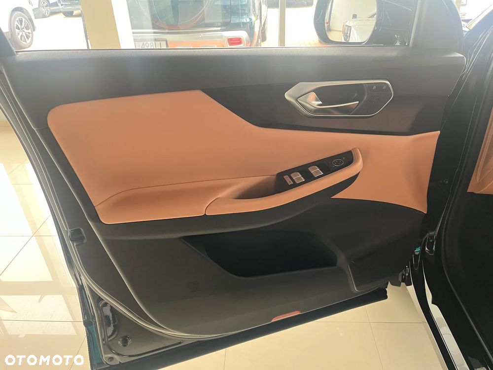 BAIC 7 1.5T Luxury Plus DCT - 6