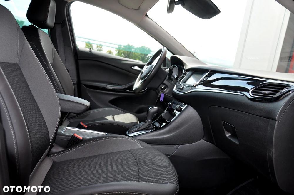 Opel Astra 1.5 D Start/Stop Automatik Design&Tech - 39