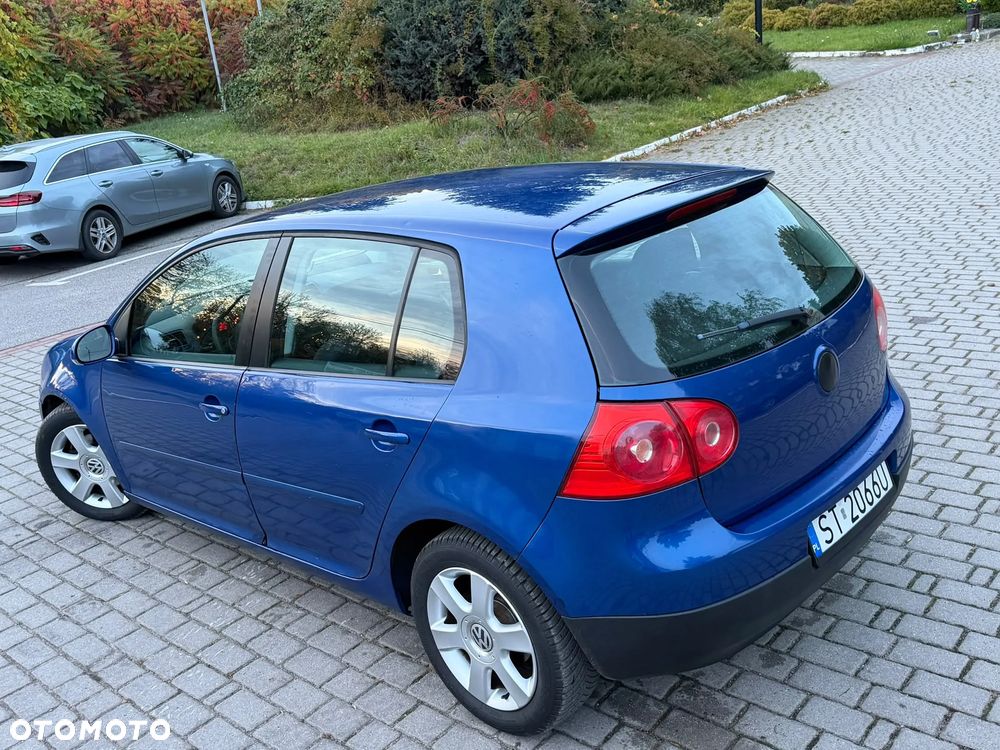 Volkswagen Golf 1.6 FSI Goal - 29
