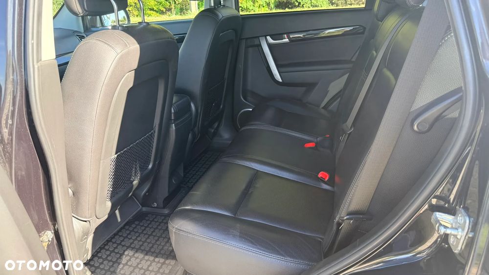 Chevrolet Captiva 2.2 d LTZ - 25