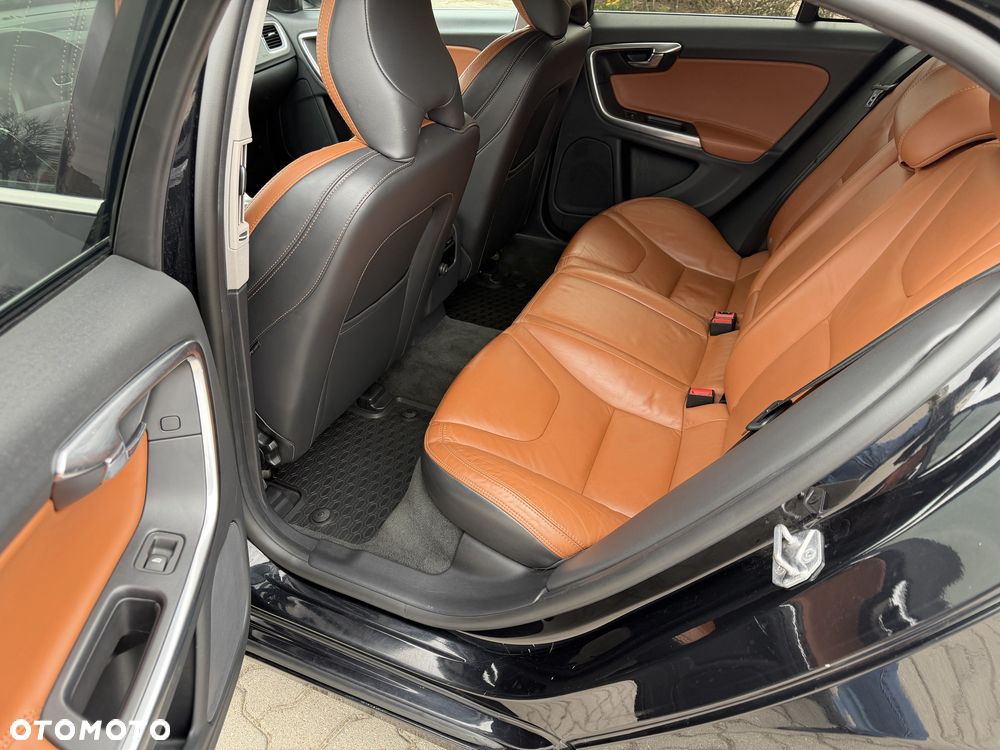 Volvo S60 - 7