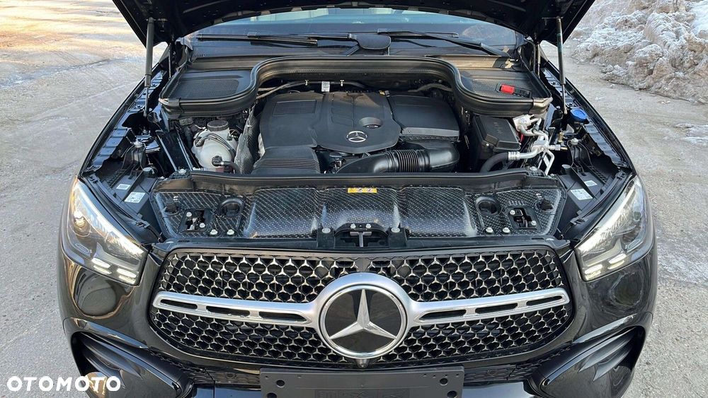 Mercedes-Benz GLE - 29