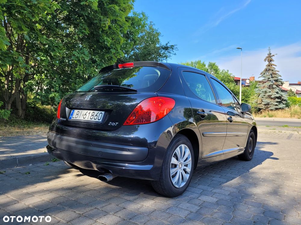 Peugeot 207 1.4 16V Trendy - 7