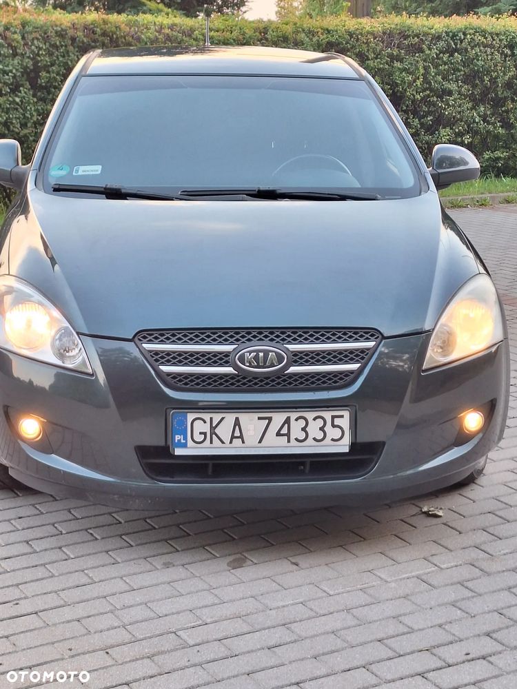 Kia Ceed 1.4 CVVT Attract - 5