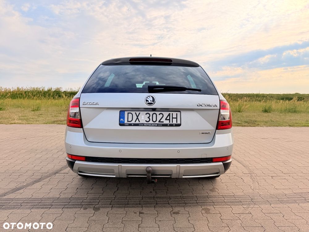 Skoda Octavia 2.0 TDI 4x4 DSG Scout - 13
