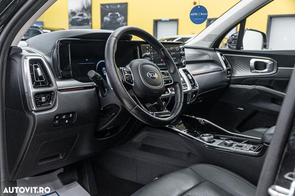 Kia Sorento 1.6 T-GDI PHEV 6AT 4x4 7P Premium+ - 12