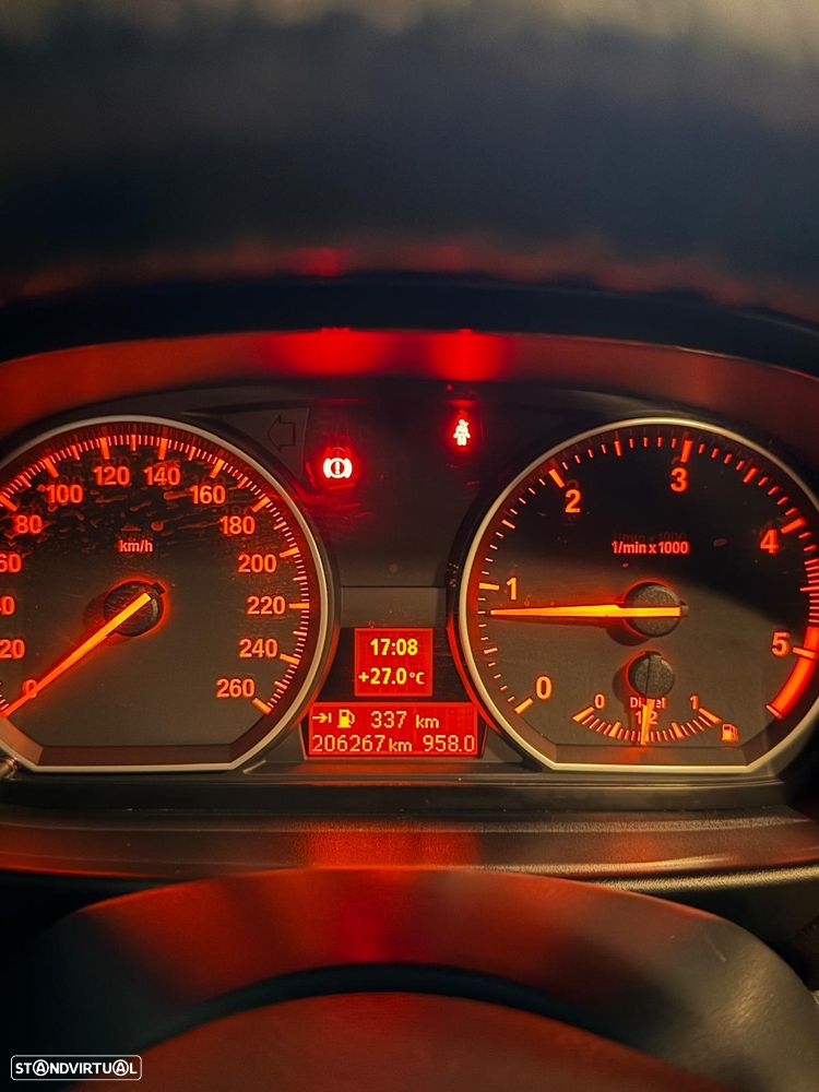BMW 120 - 6