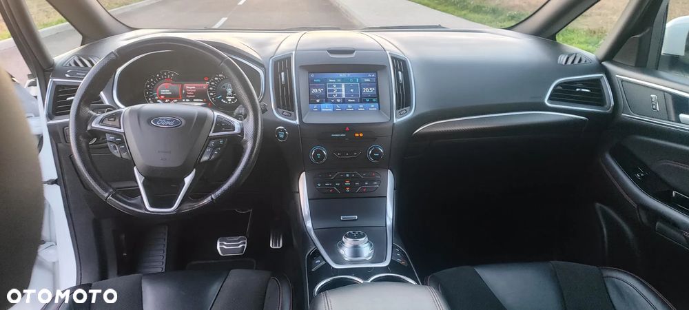 Ford S-Max 2.0 EcoBlue ST-Line - 19