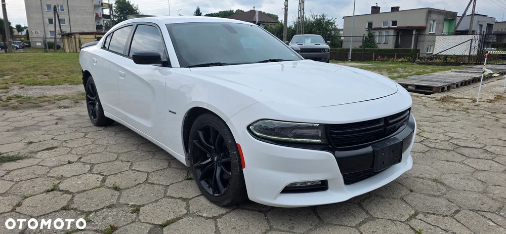 Dodge Challenger Automatik R/T Plus - 2