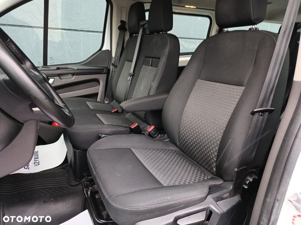 Ford Transit Custom - 11