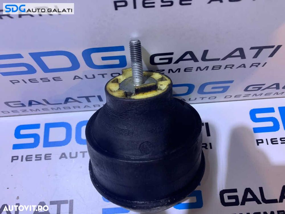 Suport Tampon Stanga Motor Audi A6 C5 2.0i ALT 1998 - 2001 Cod 8D0199379S - 2