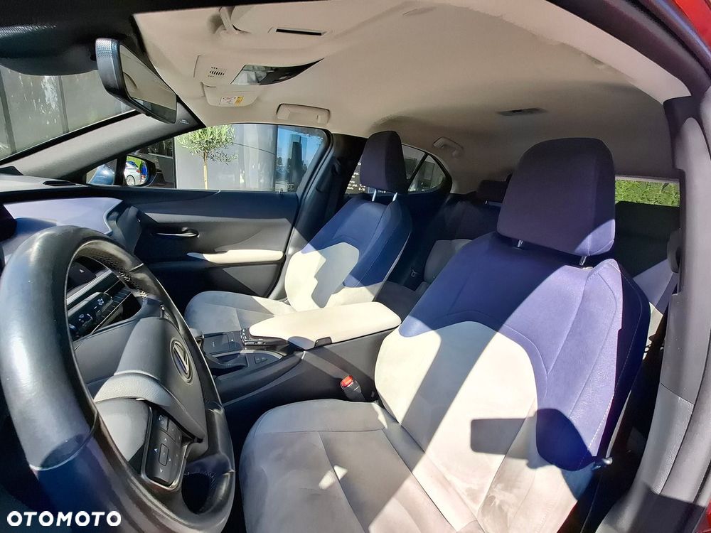 Lexus UX 200 Optimum 2WD - 11