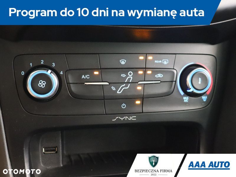 Ford Focus SW - 20