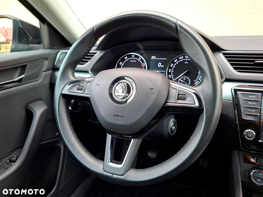 Skoda Superb 1.8 TSI Ambition - 35