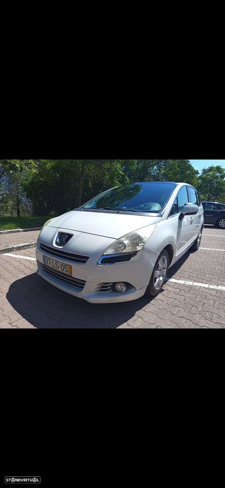 Peugeot 5008 1.6 HDi 7L Allure - 3