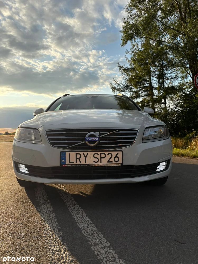 Volvo V70 D5 Geartronic Kinetic - 27