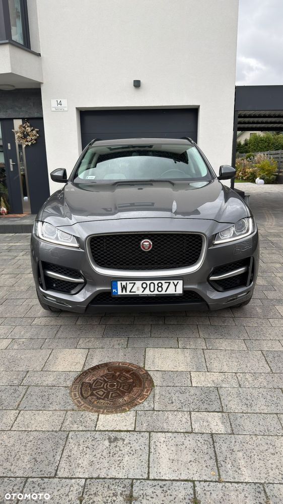 Jaguar F-Pace 2.0 i4D AWD R-Sport - 4