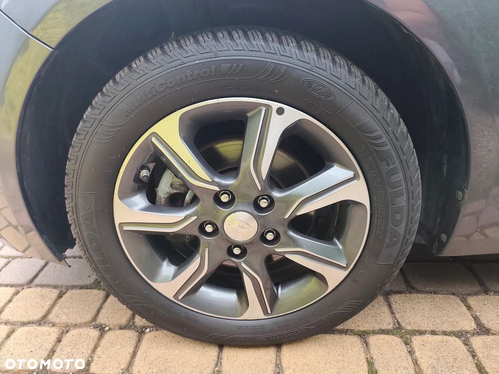 Hyundai ix20 1.6 Comfort - 27
