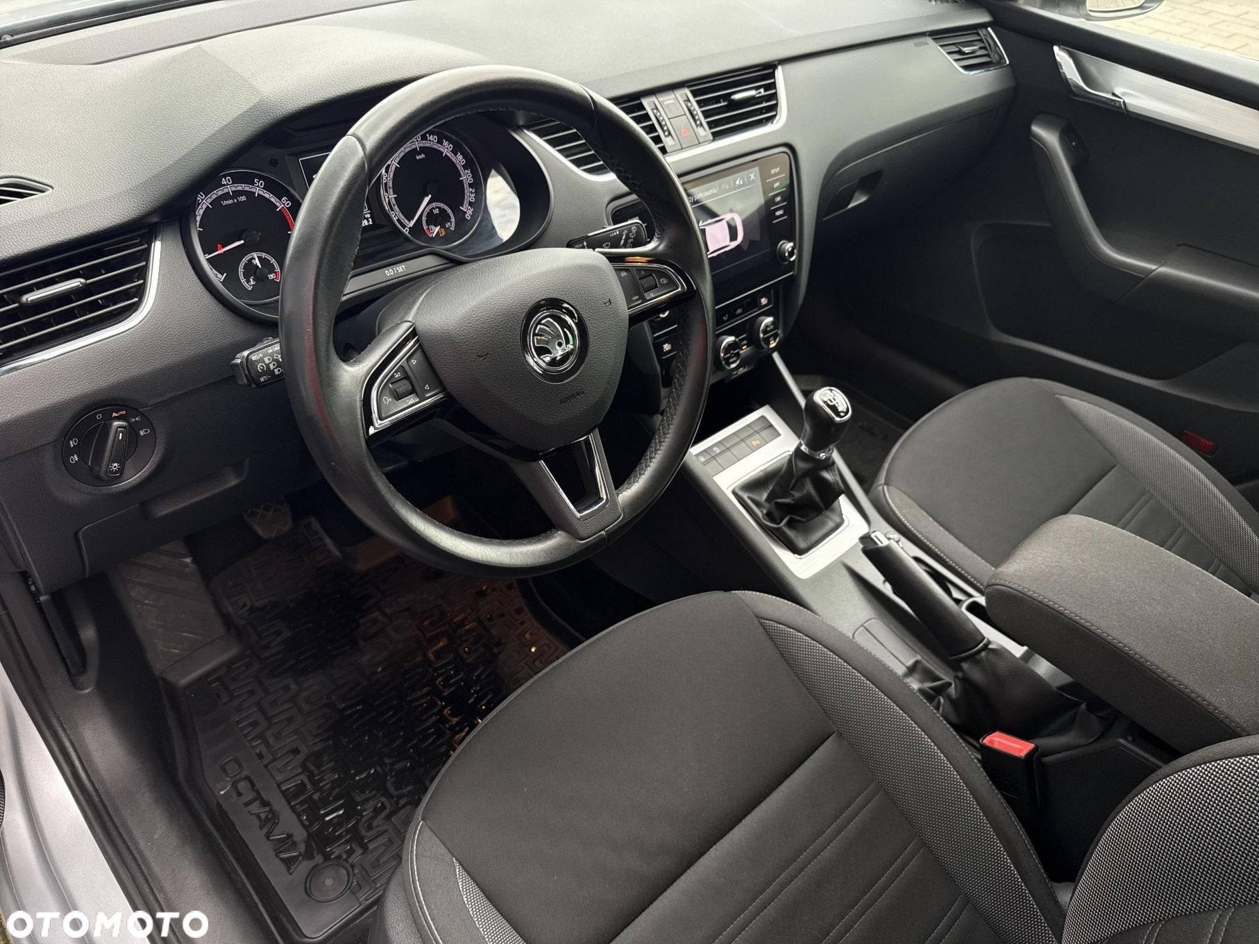 Skoda Octavia 1.5 TSI GPF ACT Ambition - 9
