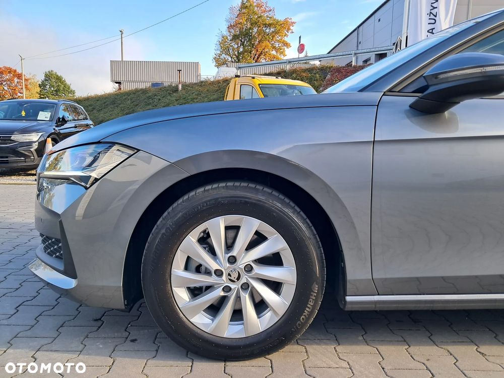 Skoda Superb 1.5 TSI mHEV Essence DSG - 30