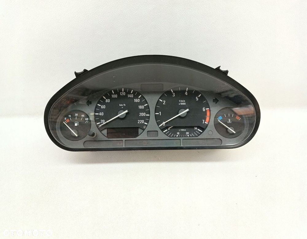 ZEGARY LICZNIK BMW E36 8357756 - 1