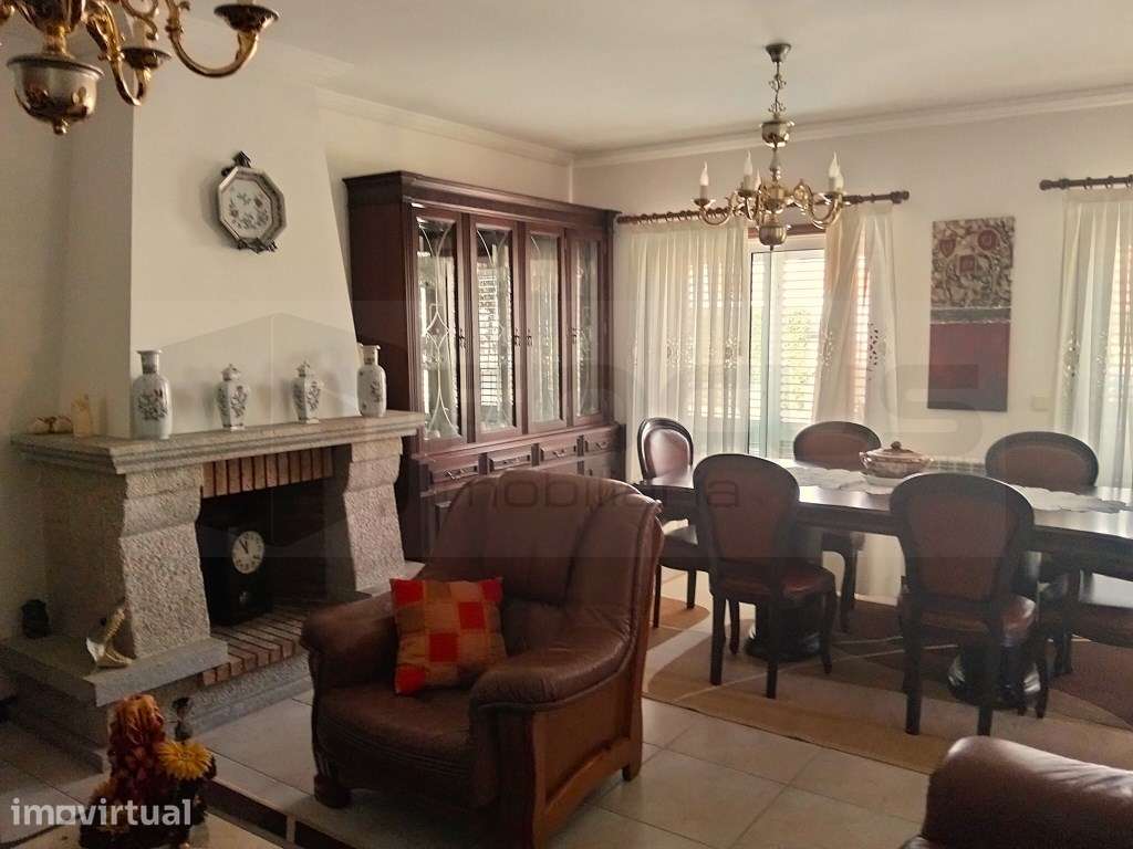Excelente moradia isolada T4 - Albergaria -a - Velha / Centro - Grande imagem: 2/31