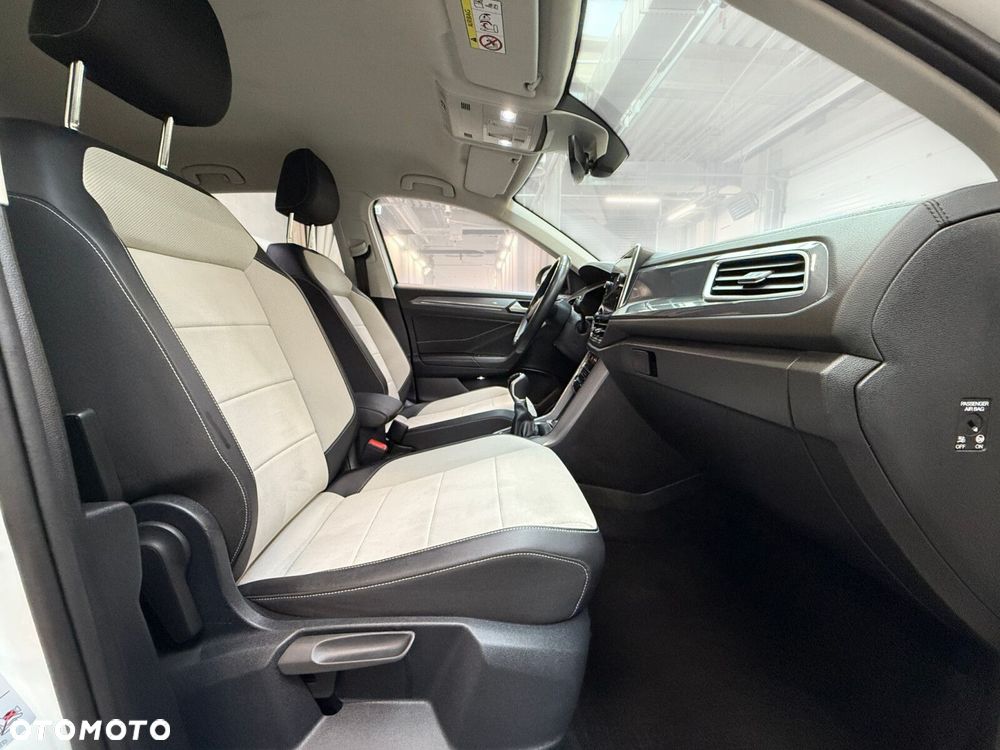 Volkswagen T-Roc 1.5 TSI Style - 22