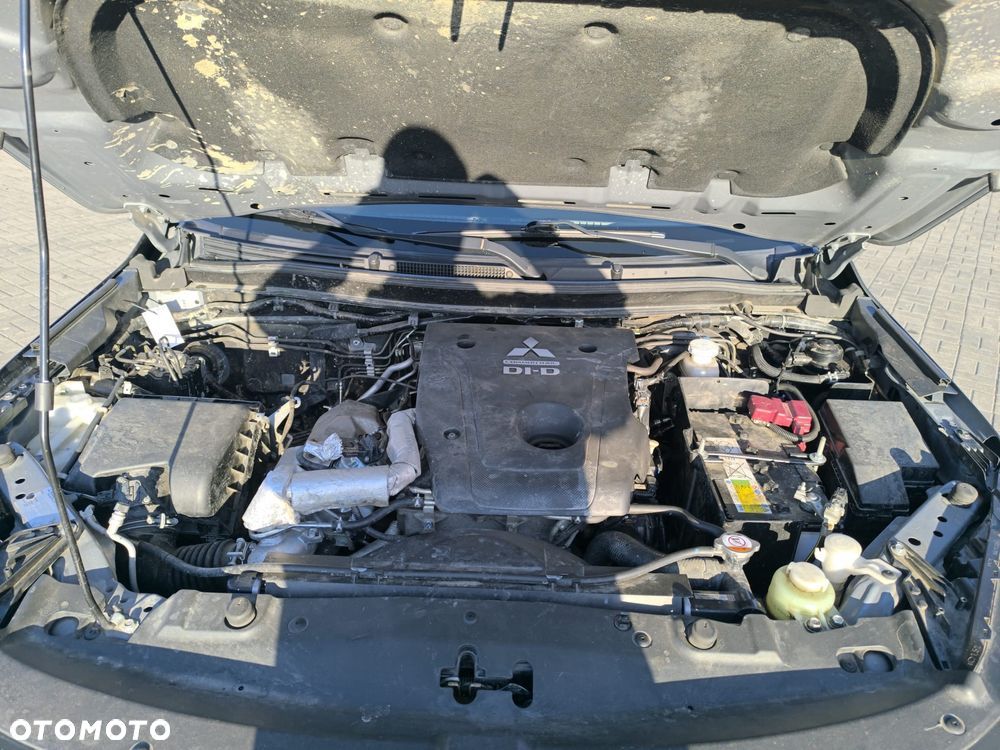 Mitsubishi L200 2.2 d DC Power Stark Basic - 8
