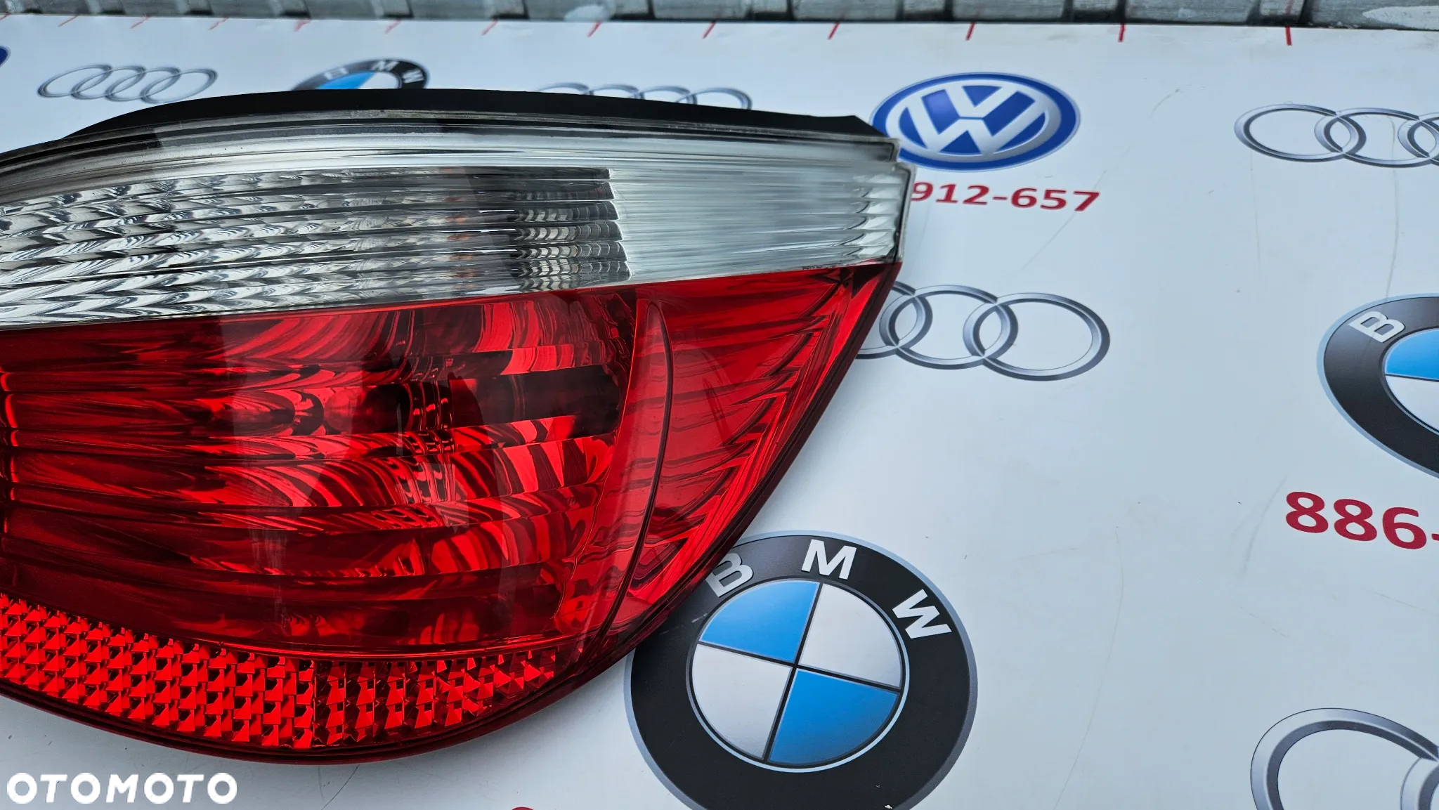 BMW 5 E60 SEDAN 2003-2007 Kompletna lampa tył prawy Lampa tylna prawa kierunkowskaz biały 7165738 EUROPA - 3