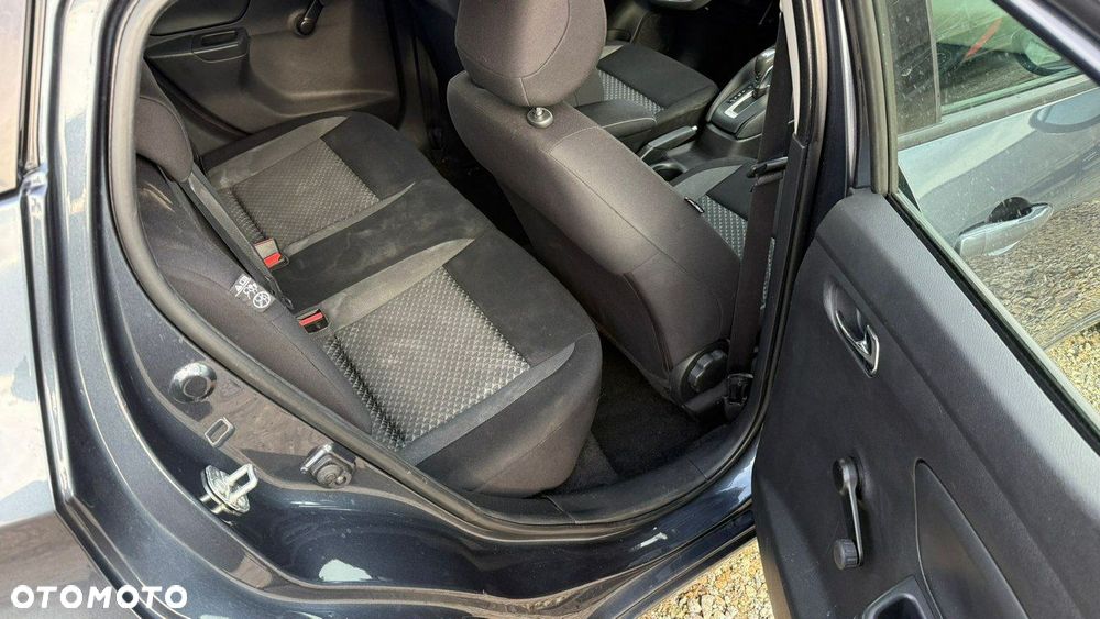 Nissan Micra - 12