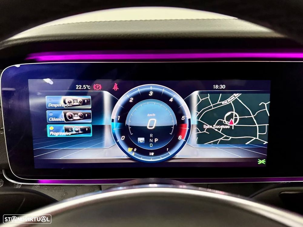 Mercedes-Benz E 220 d AMG Line - 44