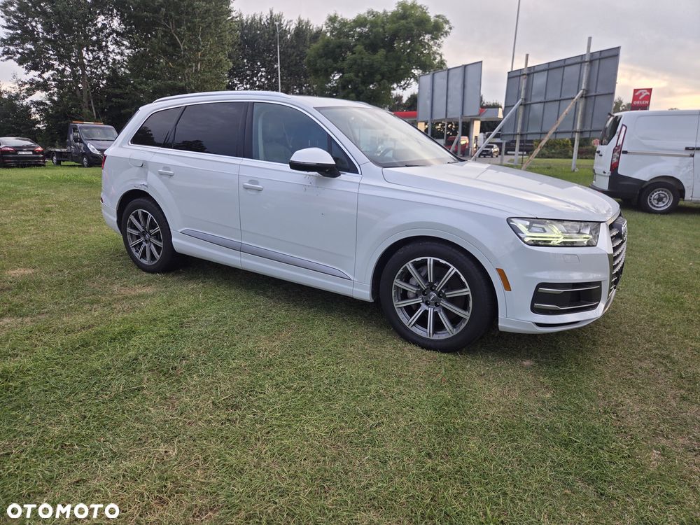 Audi Q7 - 9