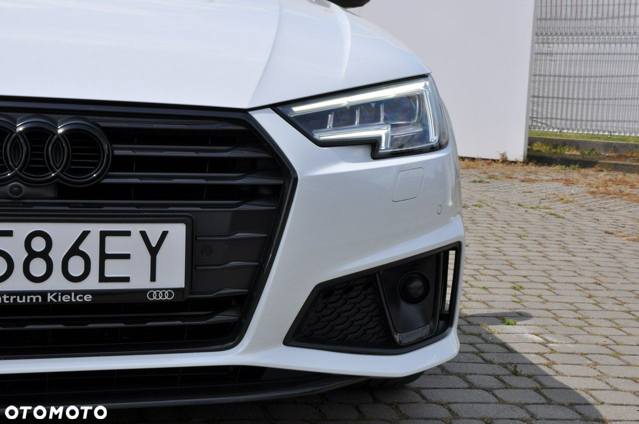 Audi A4 40 TDI S Line S tronic - 11
