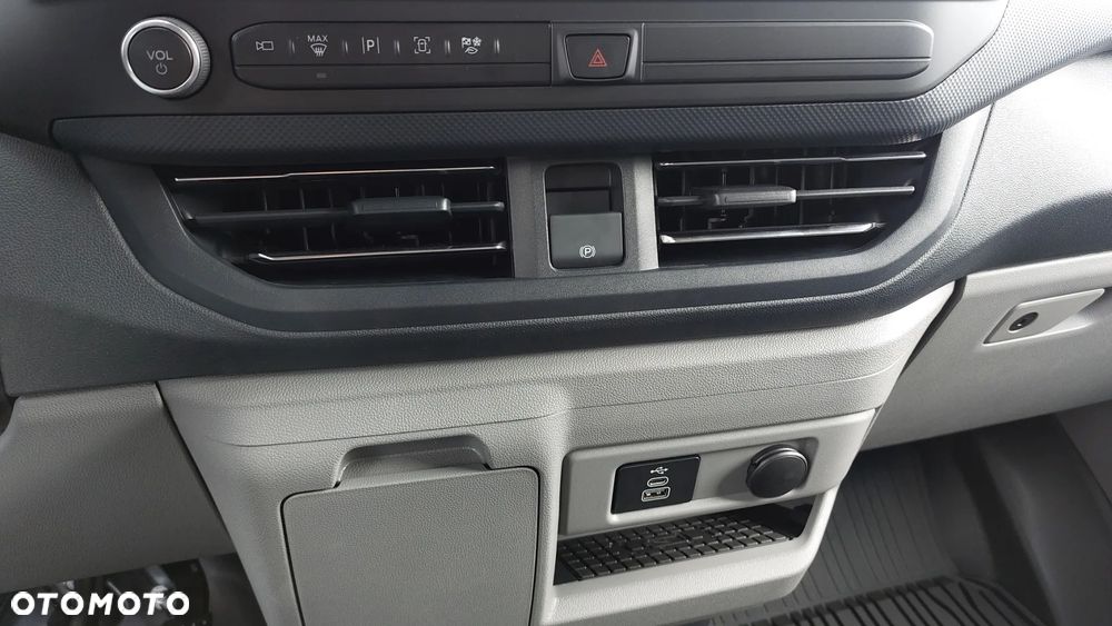 Ford Transit - 29