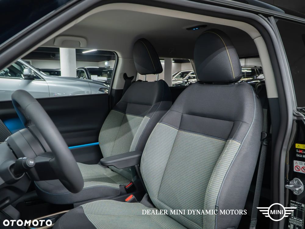 MINI Cooper E Essential Trim - 12