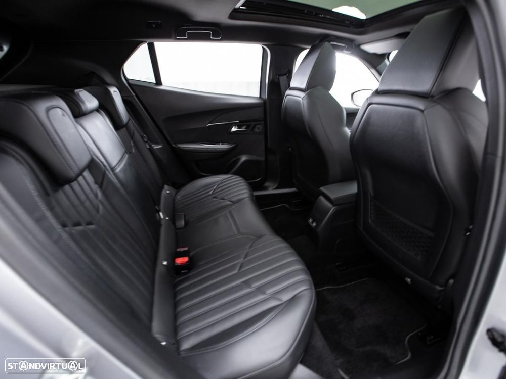 Peugeot 2008 1.5 BlueHDi GT Pack EAT8 - 13