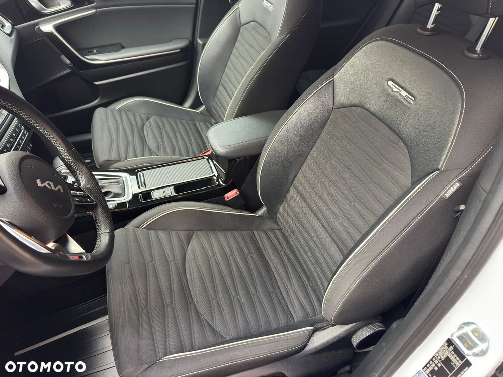 Kia Ceed 1.5 T-GDI GT-Line DCT - 21