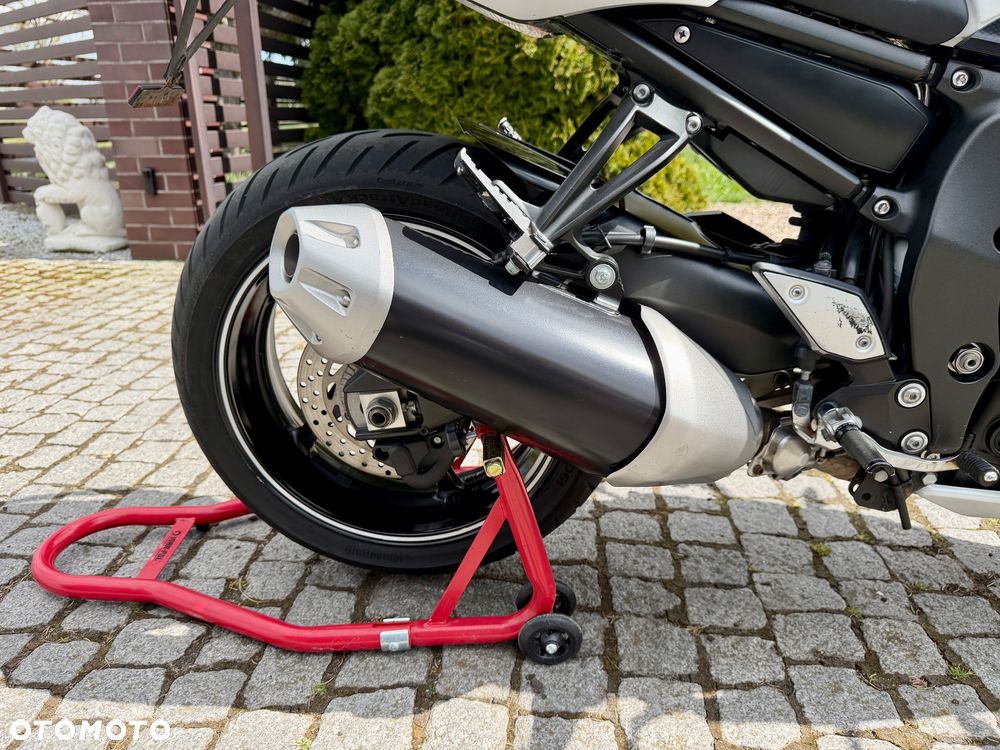 Yamaha FZ - 14
