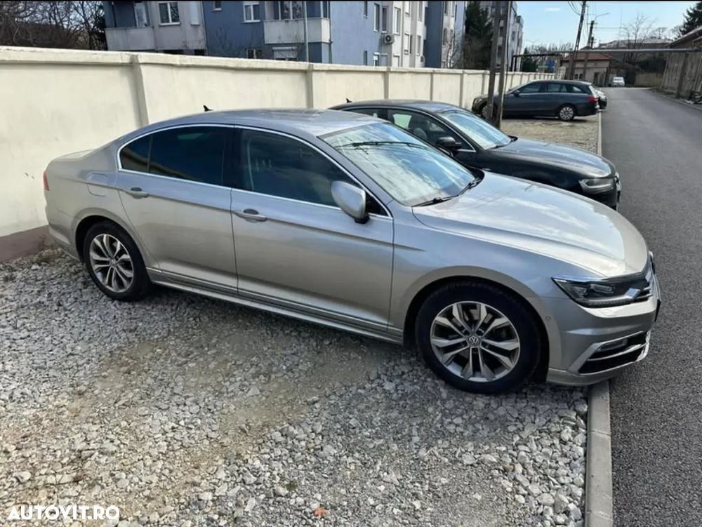 Volkswagen Passat 2.0 TDI DSG Comfortline - 4