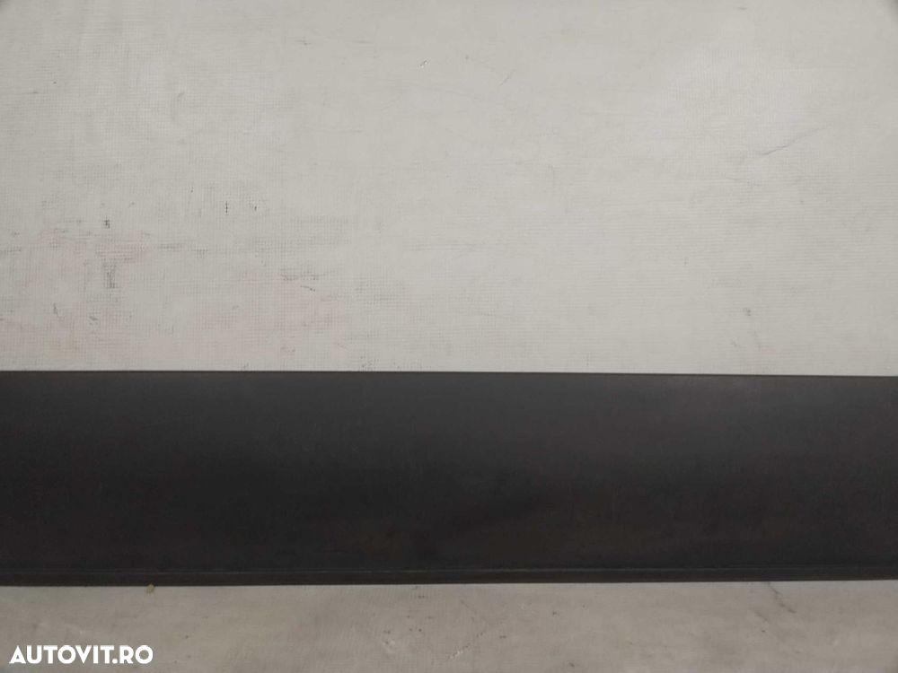 Ornament prag dreapta Kia Stonic, 2017, 2018, 2019, 2020, 2021, 2022, cod origine OE 87754-H8400. - 3