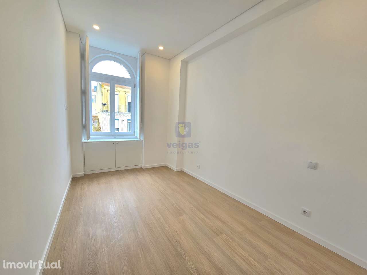 Apartamento T2 com varanda e duas frentes no empreendimento ANJOS 49 - Grande imagem: 4/14