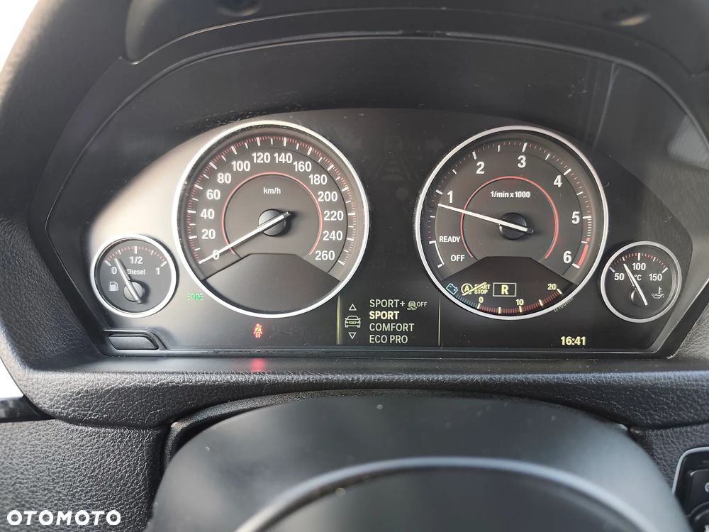 BMW Seria 3 320d xDrive Edition M Sport Shadow - 24