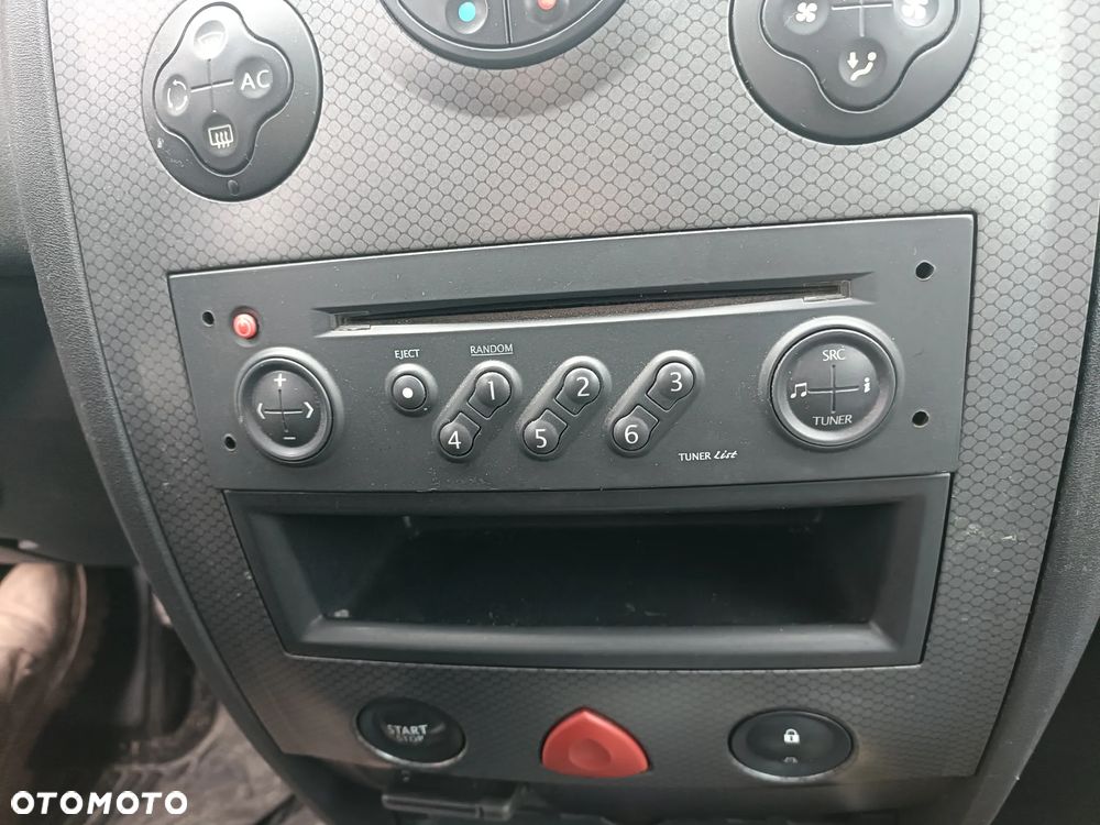 RENAULT MEGANE II 02-09 2003 r. radioodtwarzacz radioodbiornik radio  * - 3