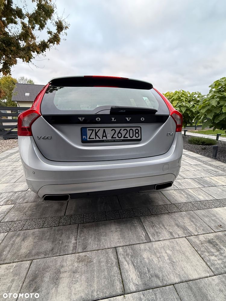 Volvo V60 D4 Drive-E Kinetic - 5