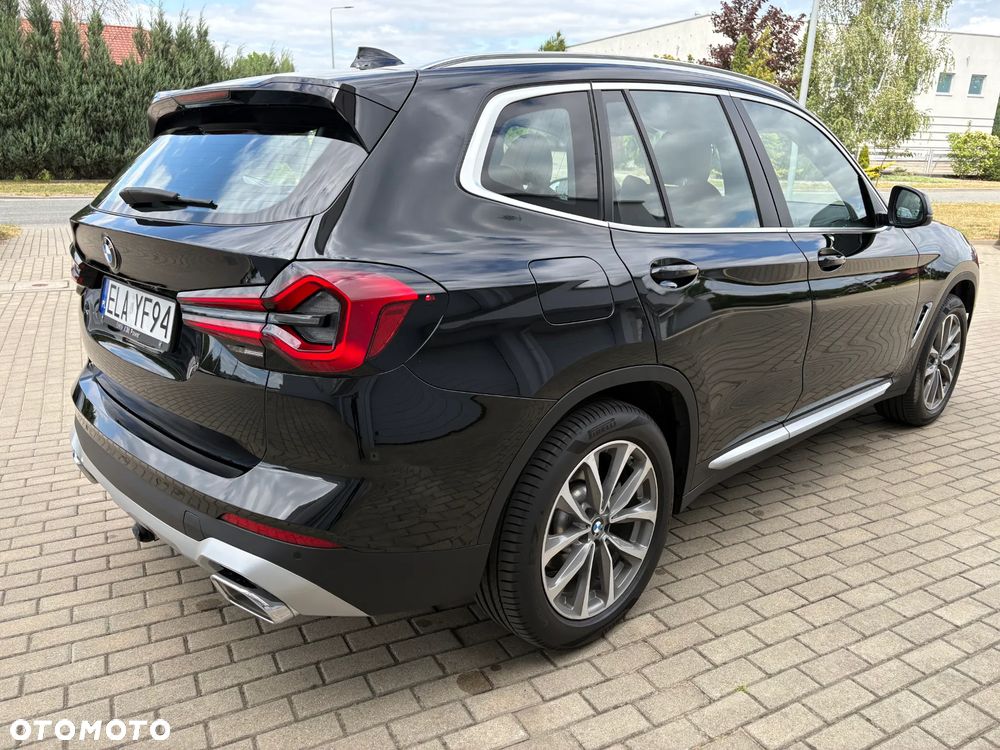 BMW X3 sDrive18d - 8