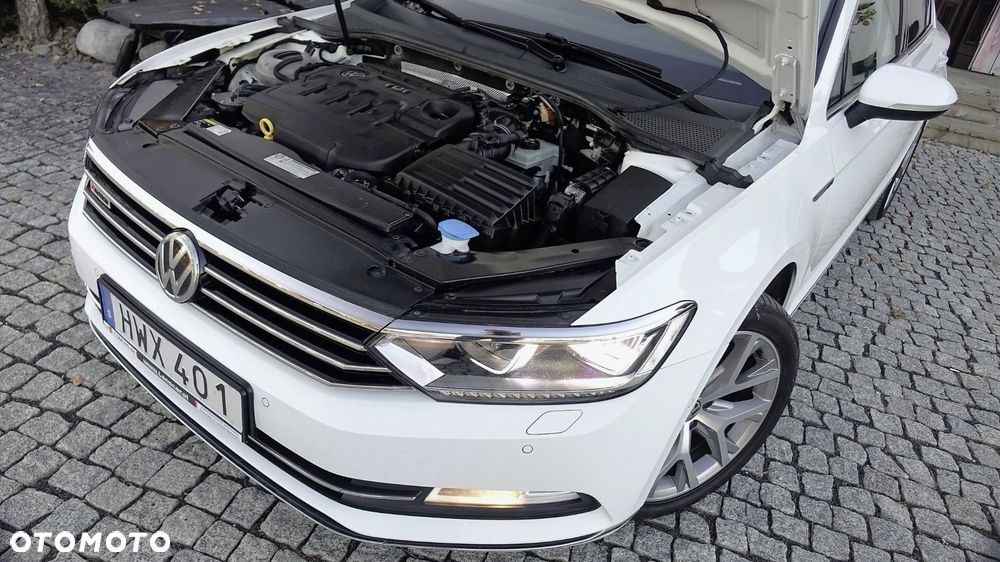 Volkswagen Passat - 19