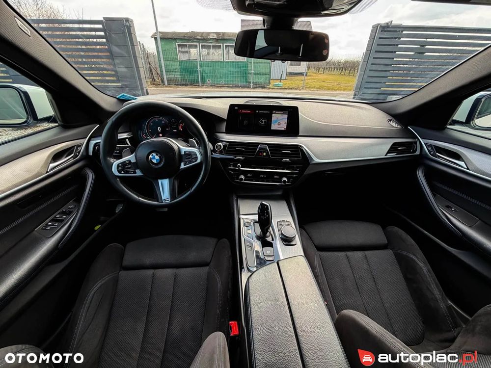 BMW Seria 5 520d M Sport sport - 35