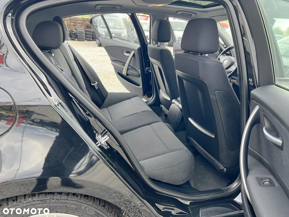 BMW Seria 1 118d - 13